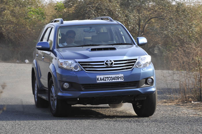 2008 toyota fortuner review #2