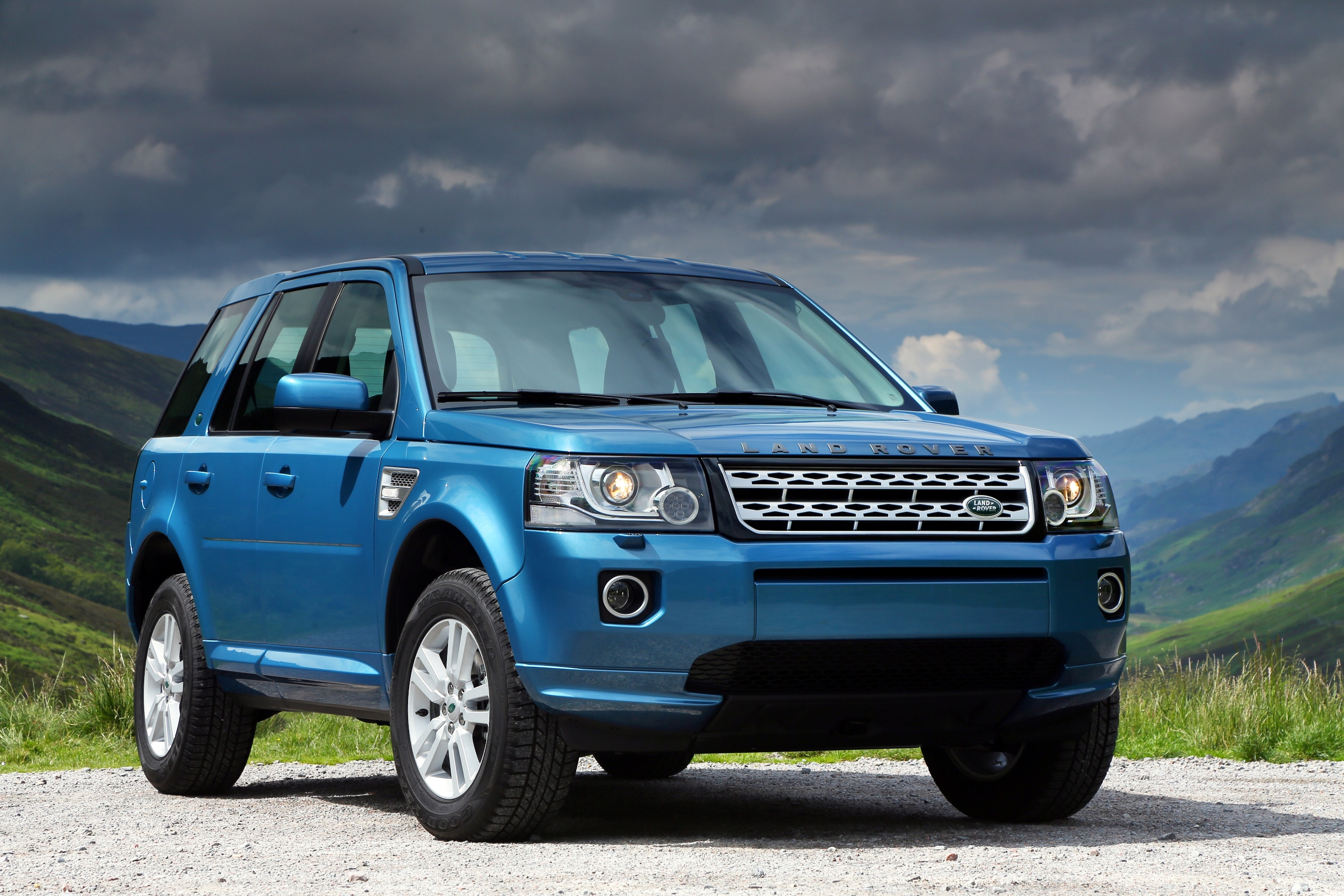 Land Rover Freelander 2 facelift launched Car News