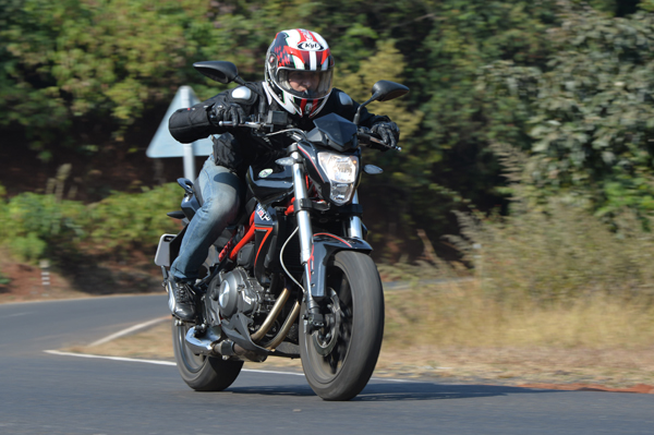 benelli bikes 200cc mileage