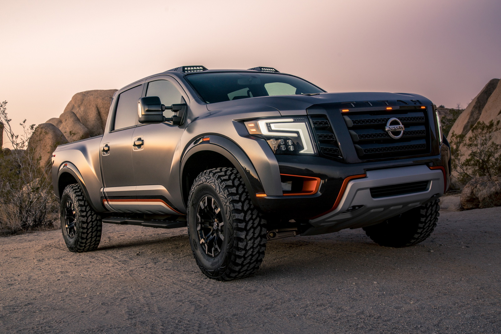 Nissan titan photo gallery #4